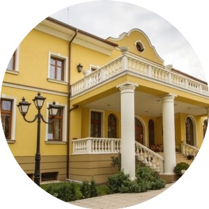 HOTEL PLAUTER KÚRIA