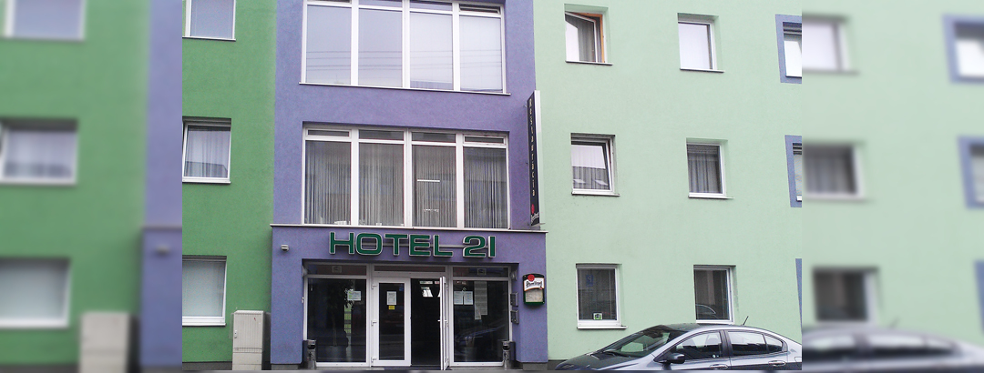 HOTEL 21