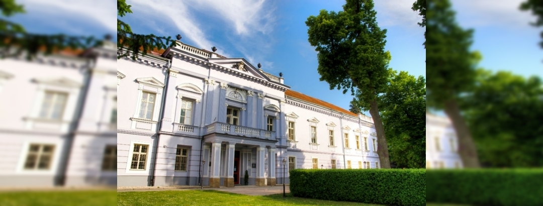 HOTEL KAŠTIEĽ MOJMÍROVCE