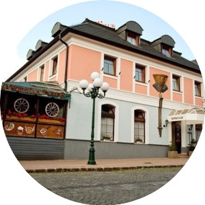 HOTEL CLUB
